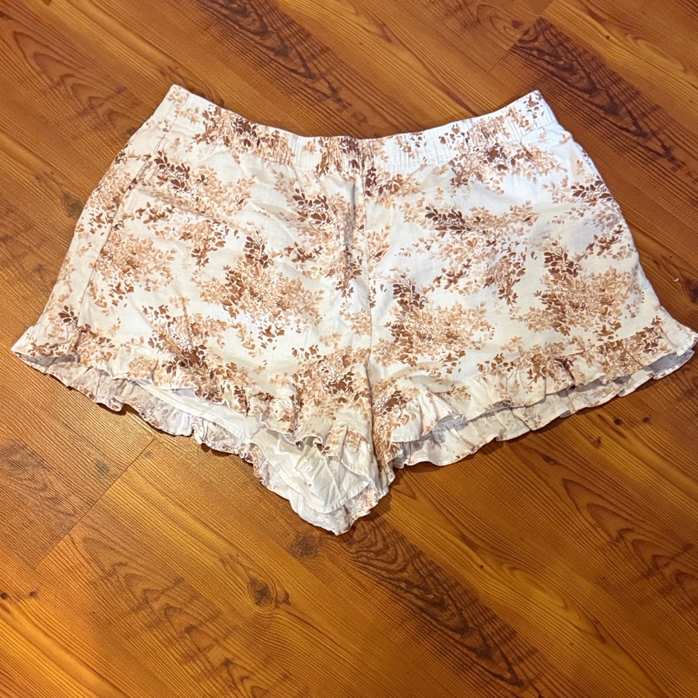 Abercrombie & Fitch Cream and Brown Floral High Waist Shorts